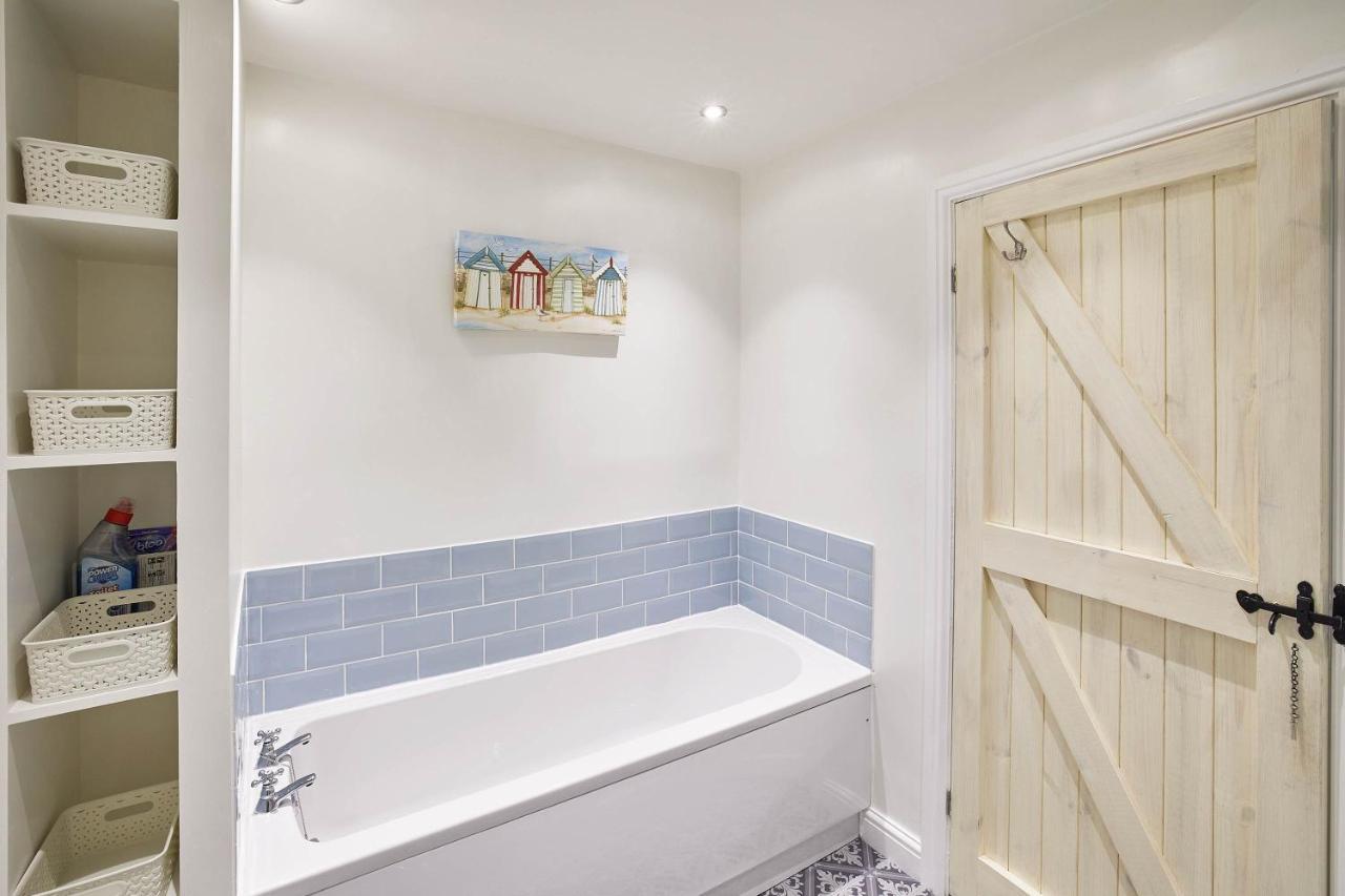 Host & Stay - Willow Cottage 헴슬리 외부 사진